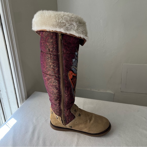 Ed Hardy Y2K Fur Star Studded Graphic Boots - Picture 4 of 7